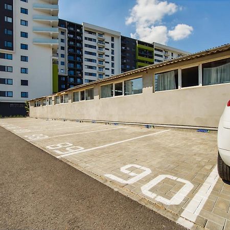 Duo Vibe Apartment Oradea Exterior photo